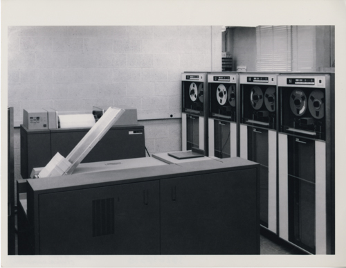 IBM 1401 Typical Installation | 102630538 | Computer History Museum