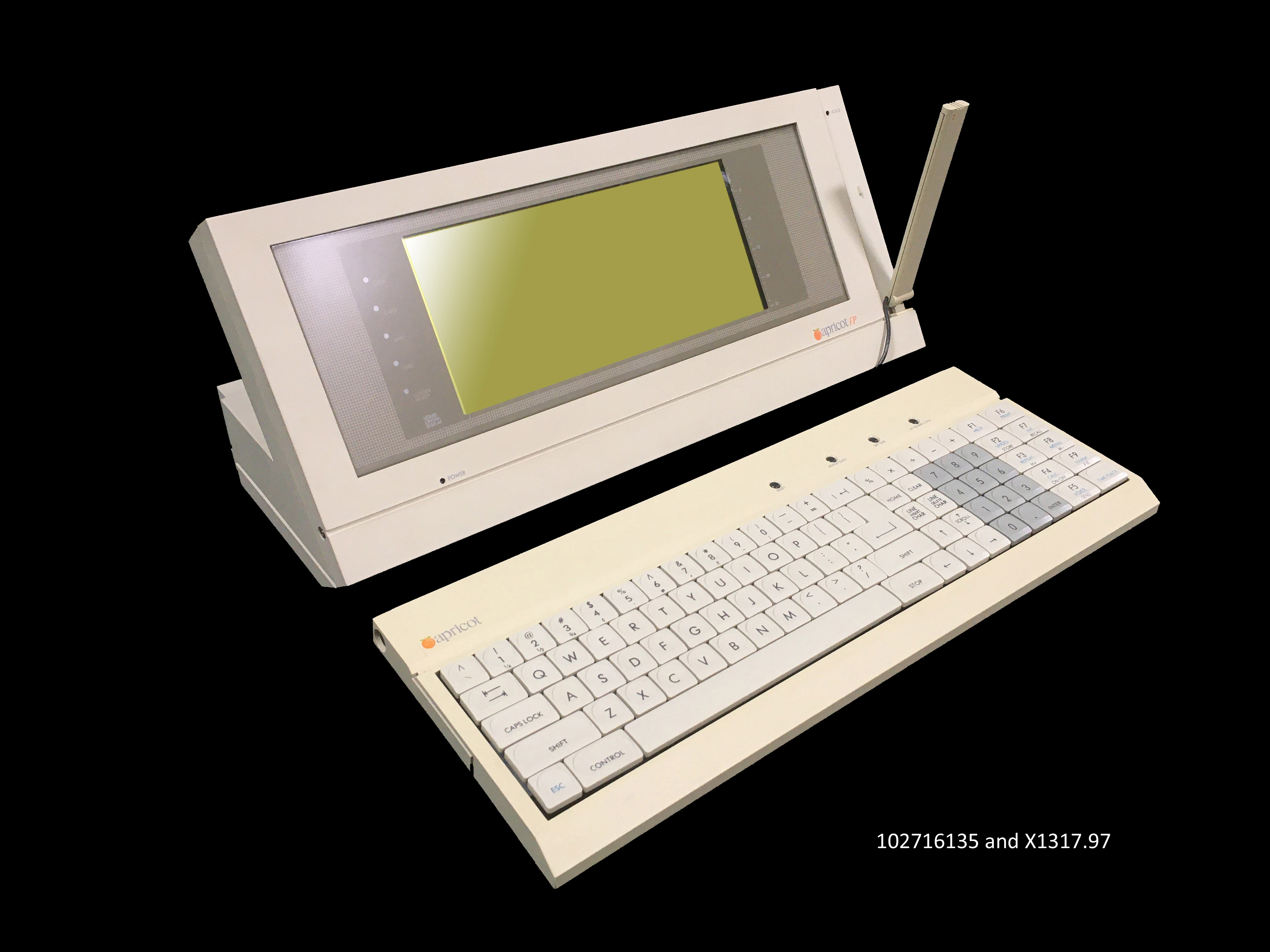 Apricot Portable | X1317.97 | Computer History Museum