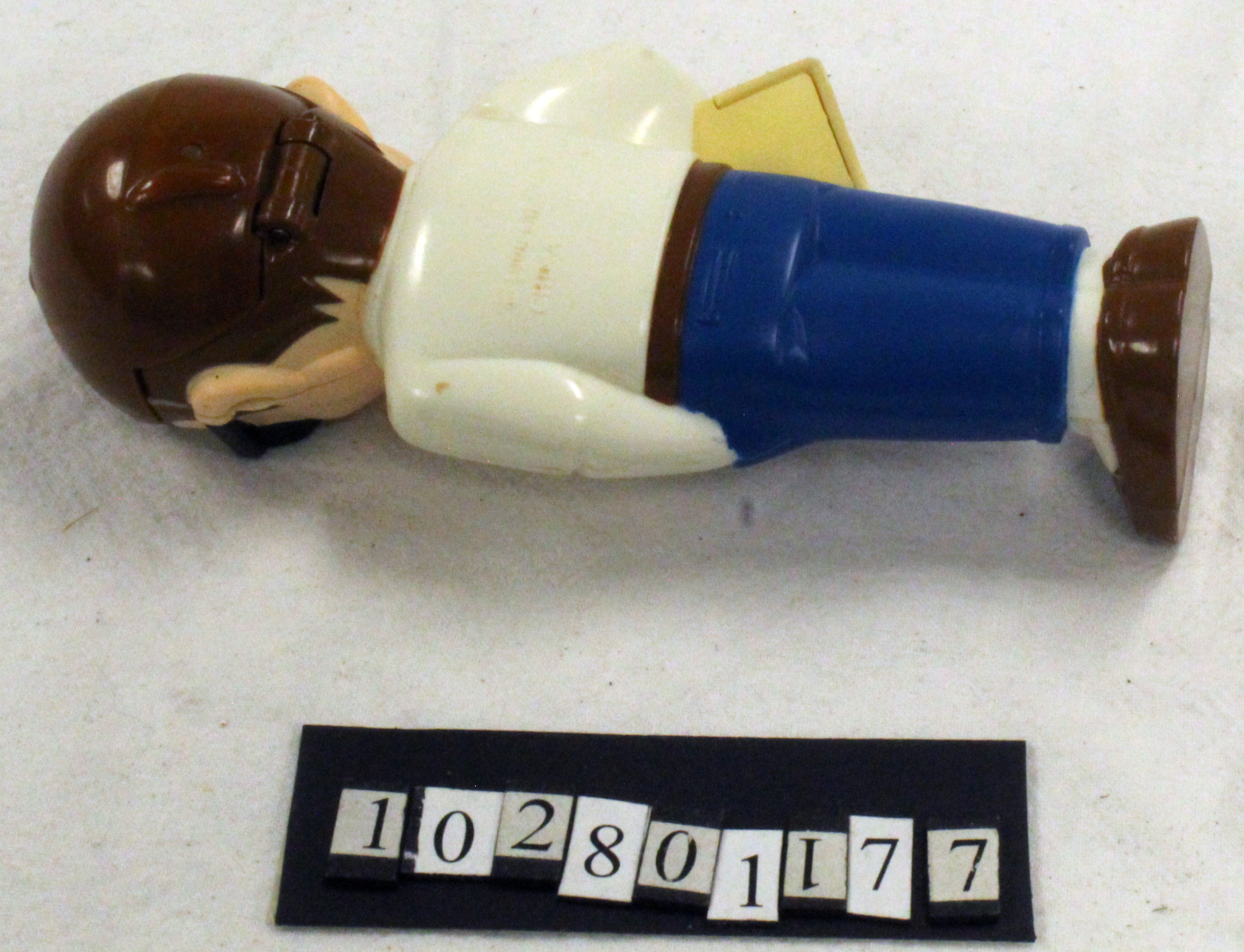 Pez dispenser 102801177 CHM